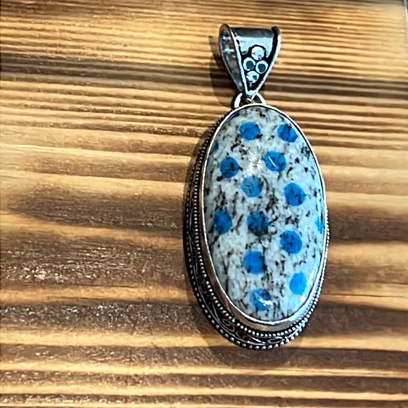 #498 K2 Handcrafted Pendant In An Antique Setting NWOT - Picture 3 of 16